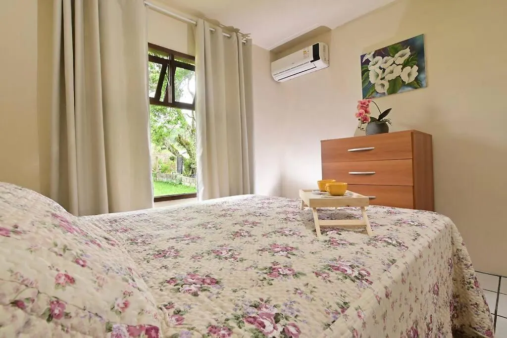 Casa Prox De Jurere Muito Espaco Para Td Familia Florianópolis 度假居